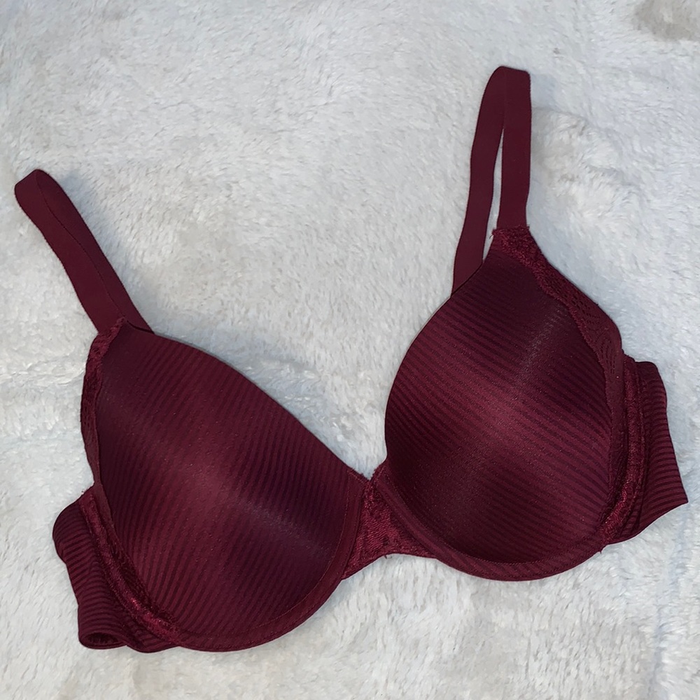 36C Vanity Fair maroon burgundy Pin striped lace detail bra